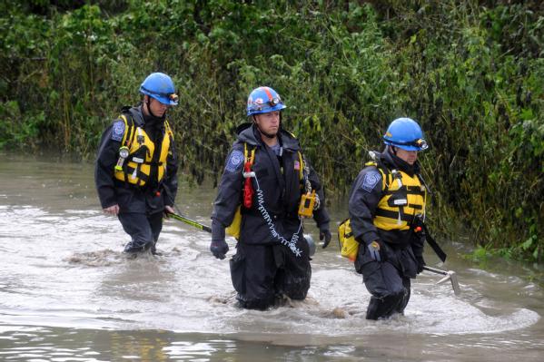 Flood Response Team - FEMA image